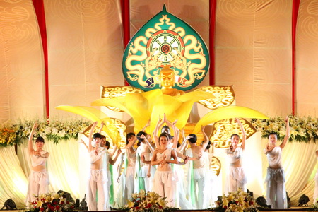 Đại lễ Vesak 2014- truyền tải thông điệp hòa bình ảnh 5